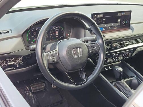 Lunar Silver Metallic 2023 Honda Accord Hybrid Sport-L