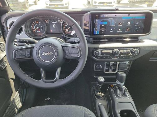2025 Jeep Gladiator Sport S