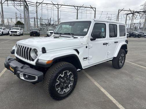 2025 Jeep Wrangler 4-Door Sahara 4x4
