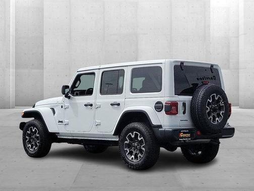 2025 Jeep Wrangler 4-Door Sahara 4x4