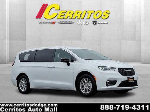 2025 Chrysler Pacifica L
