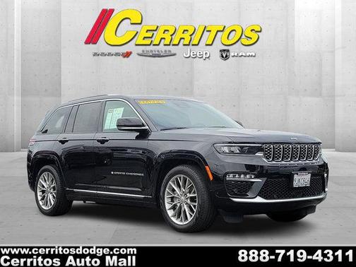2023 Jeep Grand Cherokee Summit
