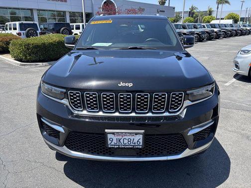 2023 Jeep Grand Cherokee Summit