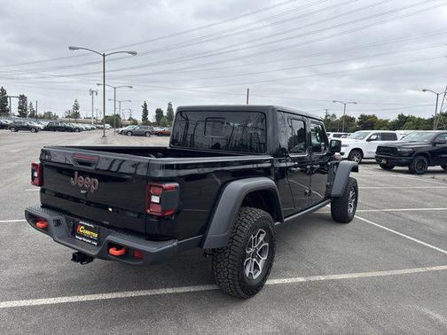 2025 Jeep Gladiator Mojave