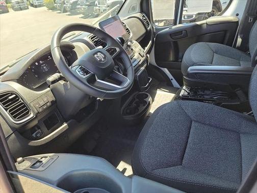 2025 RAM ProMaster 2500 Tradesman