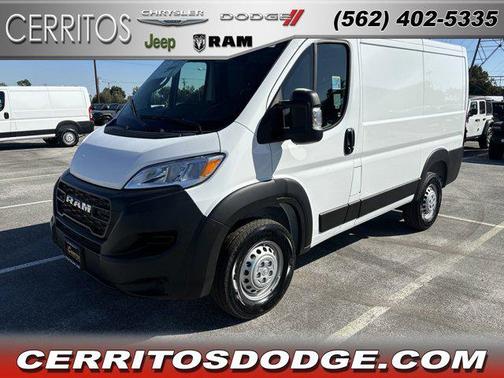 2025 RAM ProMaster 1500 Low Roof