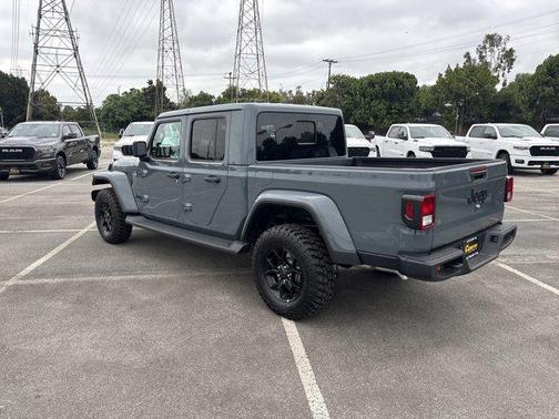 2025 Jeep Gladiator Big Bear