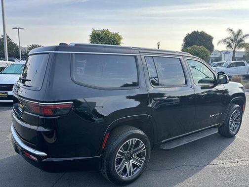 2025 Jeep Wagoneer 4x4