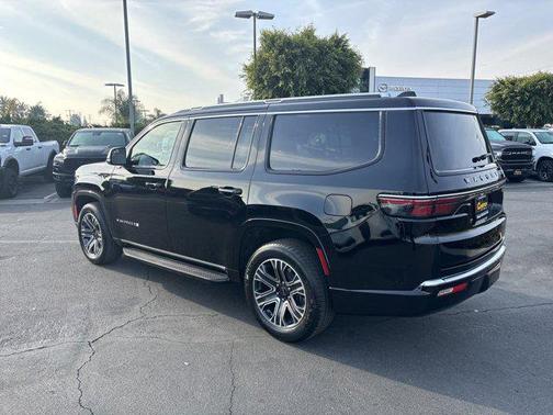 2025 Jeep Wagoneer 4x4