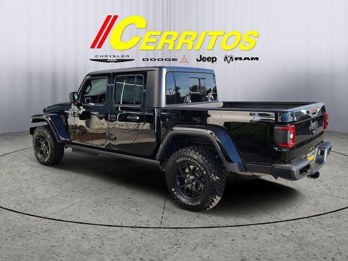 2026 Jeep Gladiator Willys 4x4