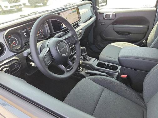 2025 Jeep Gladiator Sport S