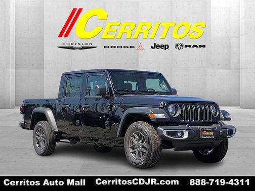 2025 Jeep Gladiator Sport S