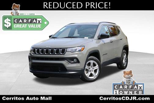 Sting-Gray Clearcoat 2023 Jeep Compass Latitude