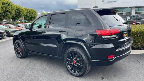 2017 Jeep Grand Cherokee Altitude