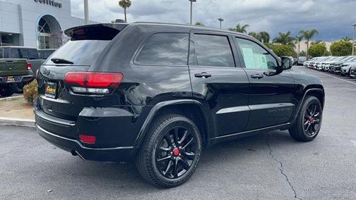 2017 Jeep Grand Cherokee Altitude