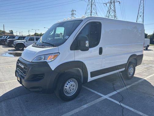 2025 RAM ProMaster 1500 Low Roof