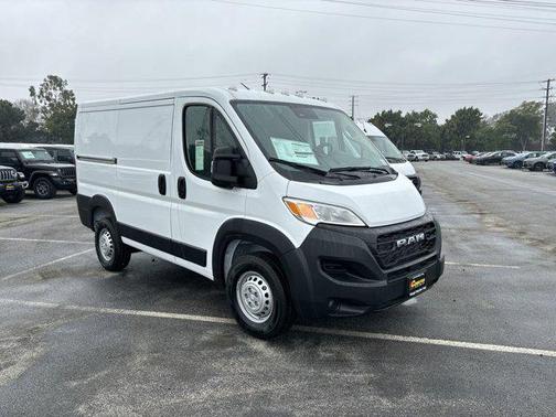 2025 RAM ProMaster 1500 Low Roof