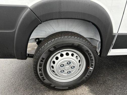 2025 RAM ProMaster 1500 Low Roof