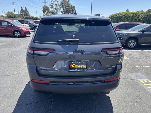 2025 Jeep Grand Cherokee L Limited