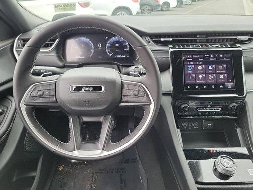 2025 Jeep Grand Cherokee L Altitude