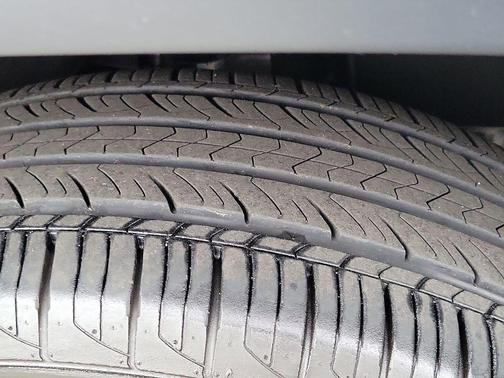 Billet Silver Metallic Clearcoat 2019 Jeep Cherokee Latitude