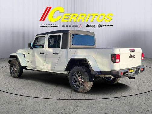 2026 Jeep Gladiator Sport S