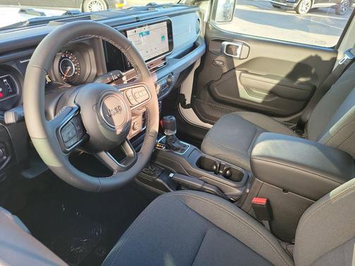 2026 Jeep Gladiator Sport S