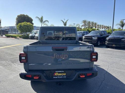 2025 Jeep Gladiator Mojave