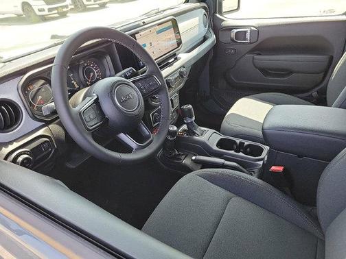 2025 Jeep Gladiator Willys