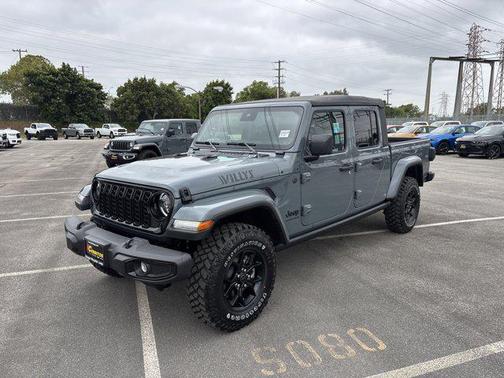 2025 Jeep Gladiator Willys