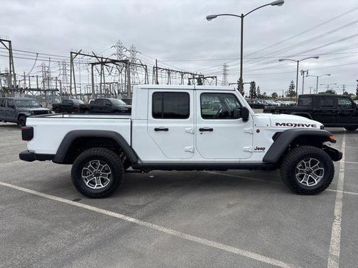 2025 Jeep Gladiator Mojave