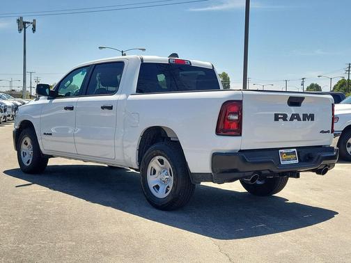 Bright White Clearcoat 2026 RAM 1500 Tradesman
