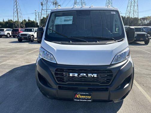 2025 RAM ProMaster 1500 Low Roof
