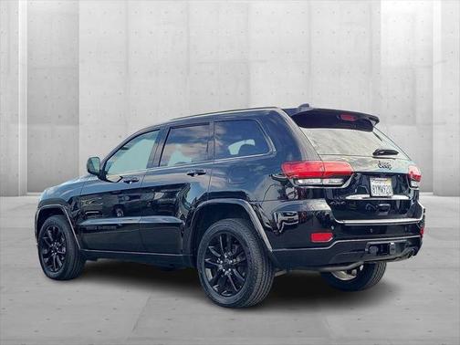 2021 Jeep Grand Cherokee Laredo