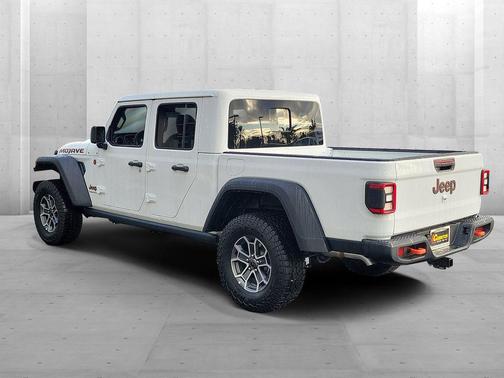2026 Jeep Gladiator Mojave 4x4