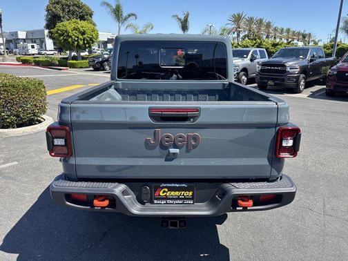 2025 Jeep Gladiator Mojave