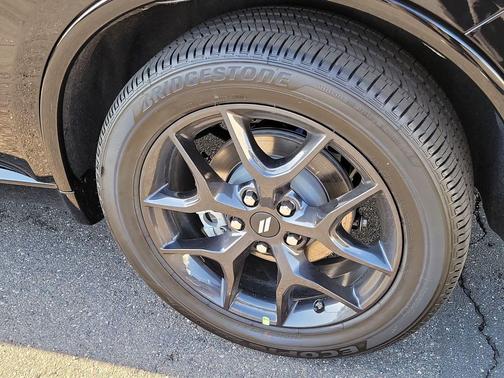 DB Black Clearcoat 2026 Dodge Durango GT Plus