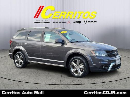 Granite Pearlcoat 2017 Dodge Journey Crossroad