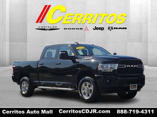 2024 RAM 2500 Big Horn Crew Cab 4x4 6'4' Box