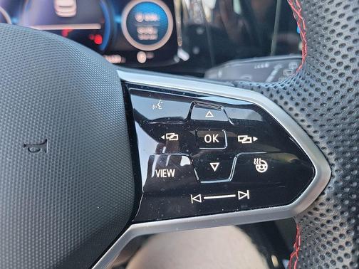 2023 Volkswagen Golf GTI 2.0T S DSG