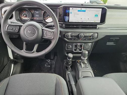 2025 Jeep Gladiator Sport S