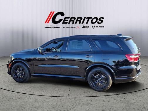 DB Black Clearcoat 2026 Dodge Durango GT HEMI V8 AWD