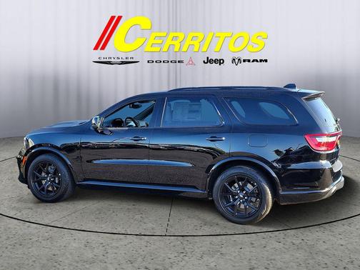 DB Black Clearcoat 2026 Dodge Durango GT HEMI V8 AWD