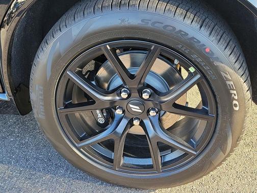 DB Black Clearcoat 2026 Dodge Durango GT HEMI V8 AWD
