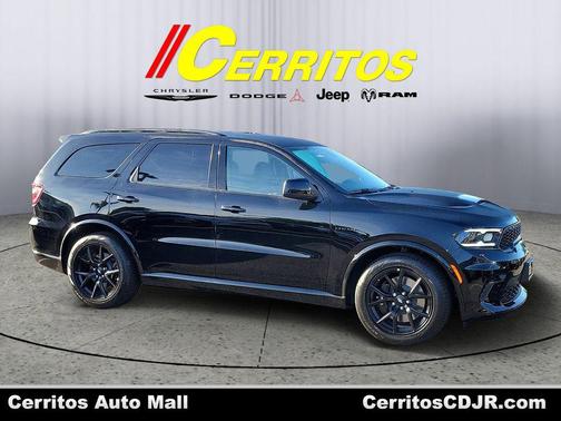 DB Black Clearcoat 2026 Dodge Durango GT HEMI V8 AWD