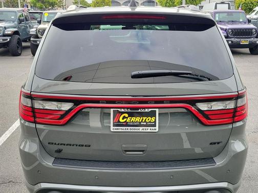 Destroyer Gray Clearcoat 2026 Dodge Durango GT HEMI V8