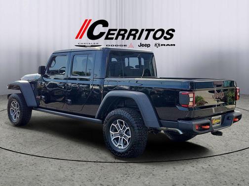 Px8 2026 Jeep Gladiator Mojave 4x4