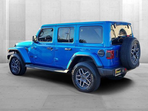 2026 Jeep Wrangler 4-Door Sahara 4x4