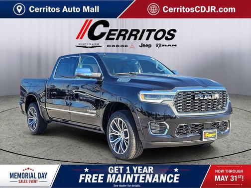 Diamond Black Crystal Pearlcoat 2026 RAM 1500 ST