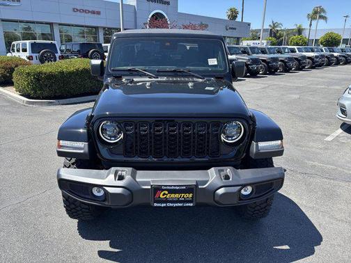 2025 Jeep Gladiator Willys